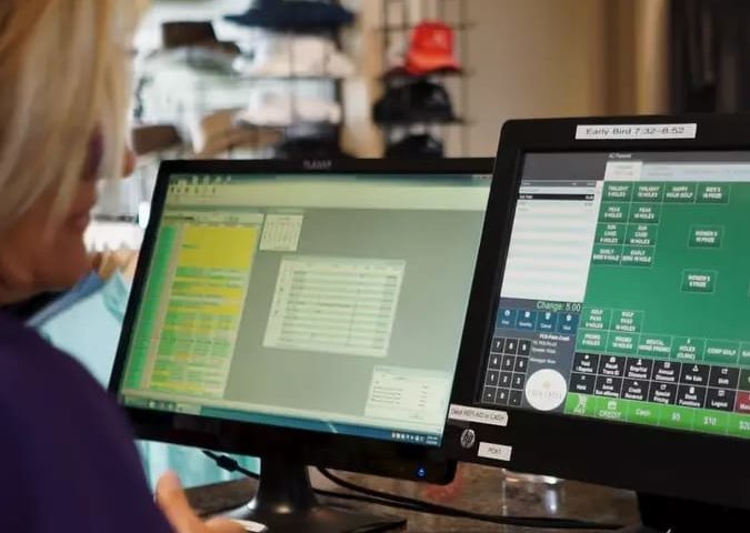 Restaurant POS Software to Enhance Restaurant Management